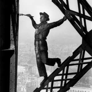 Painter on the Eiffel Tower