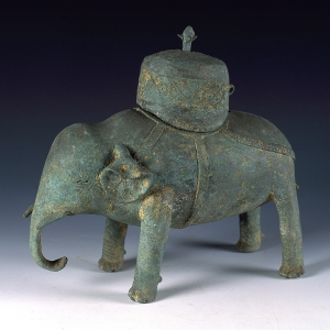 Bronze Zune with the shape of an elephant